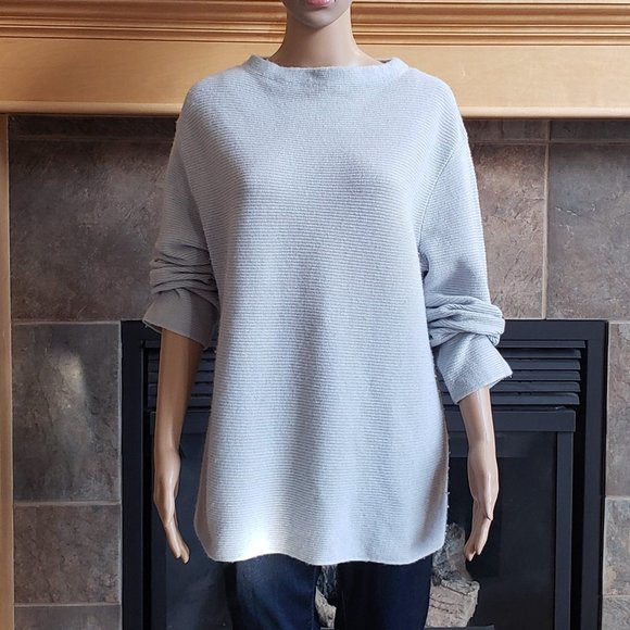 MASSIMO DUTTI, Cozy, classy pale light blue sweater - Picture 5 of 13